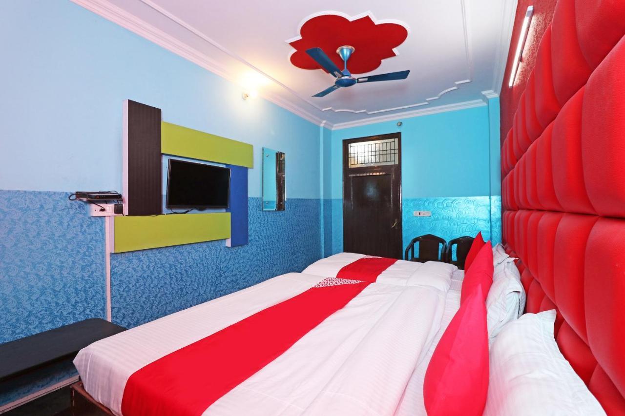 Oyo 29304 Hotel Pooja Yamunānagar Zewnętrze zdjęcie