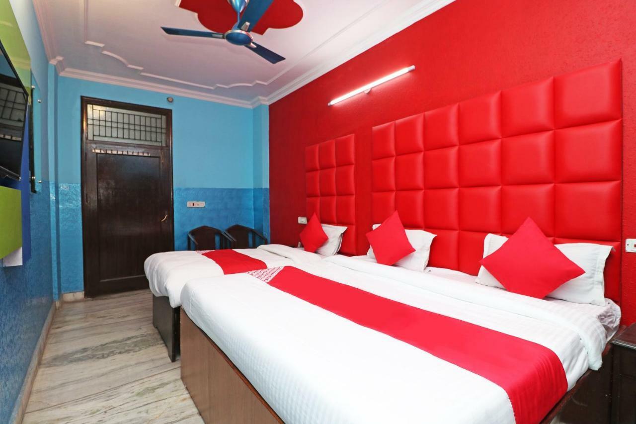 Oyo 29304 Hotel Pooja Yamunānagar Zewnętrze zdjęcie