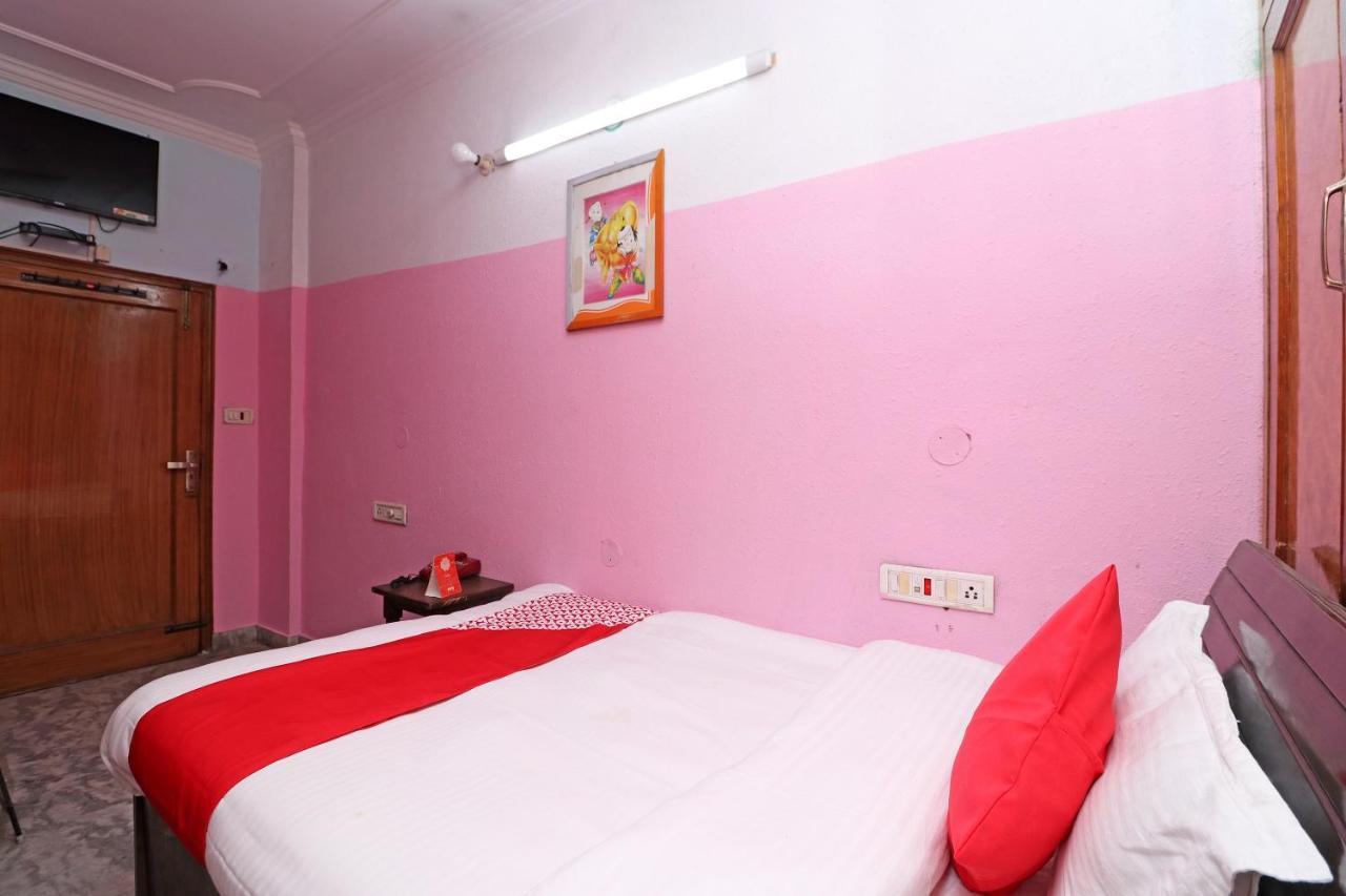 Oyo 29304 Hotel Pooja Yamunānagar Zewnętrze zdjęcie