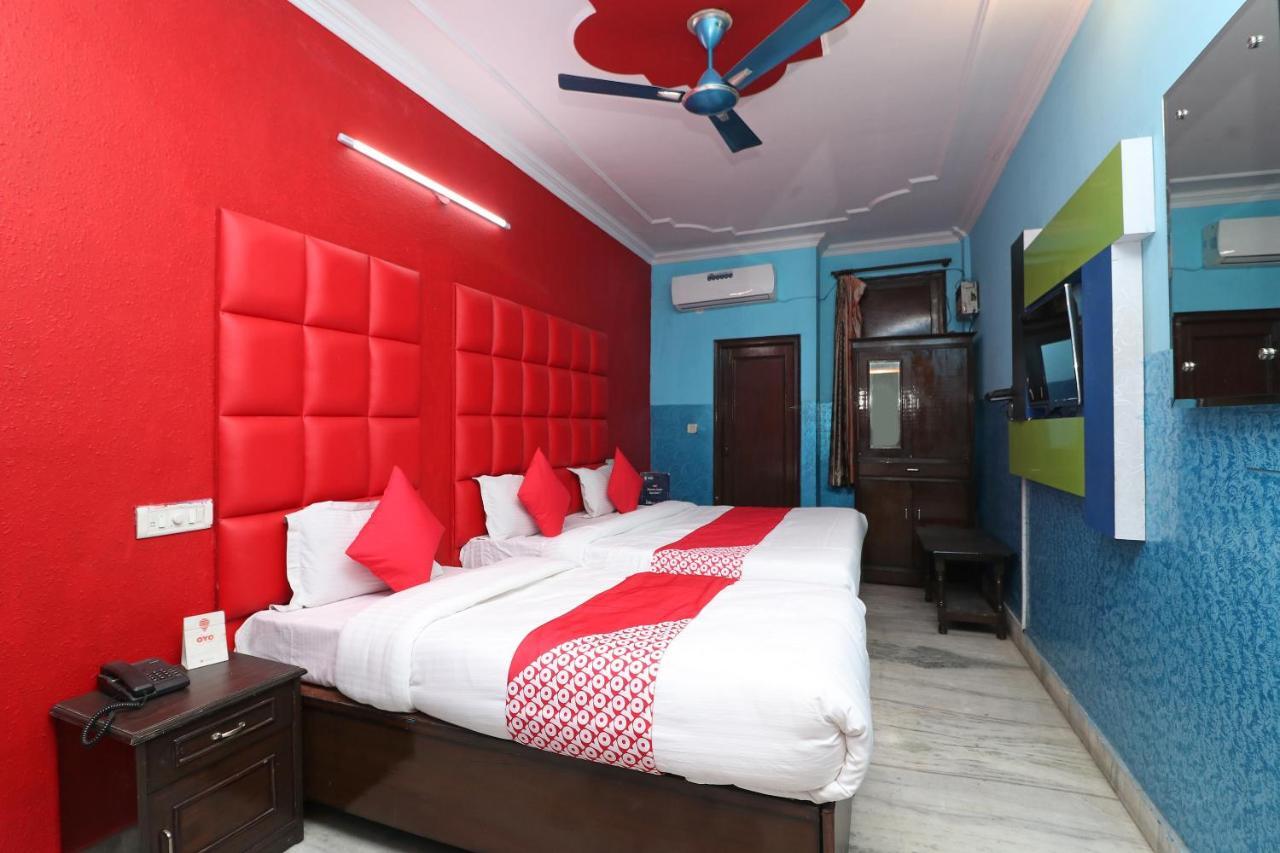 Oyo 29304 Hotel Pooja Yamunānagar Zewnętrze zdjęcie